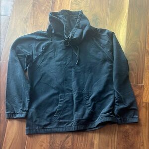 GAP Body Black sweatshirt